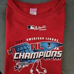 WOMENS BOSTON REDSOX WORLD SERIES 2007  T SHIRT! SIZE SMALL! NWT!